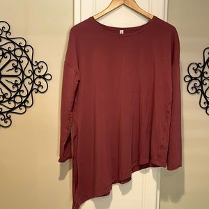 Lululemon top mauve in color.  Gently used condition.